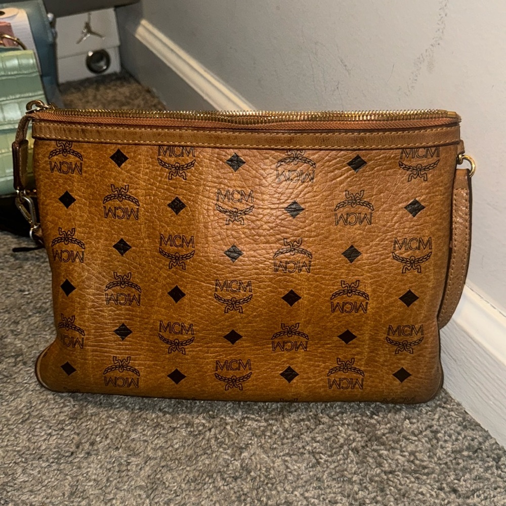 MCM SMALL HANDBAG